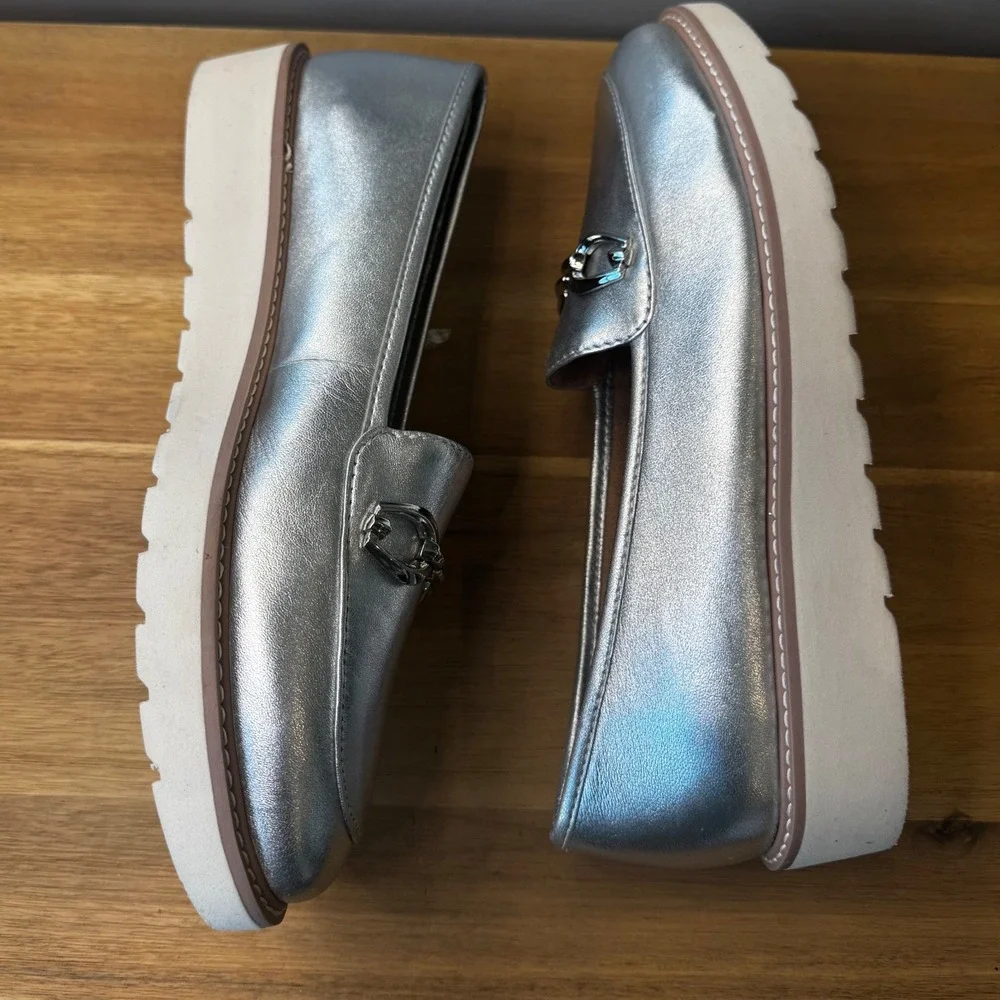 Naturalizer Adiline-Bit Women 9.5 M Metallic Silver Leather Platform Loafers